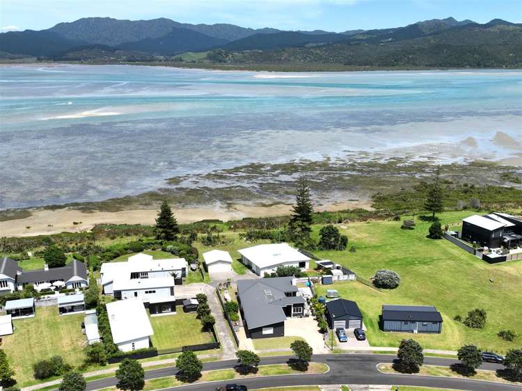 128 Harbour Drive Matarangi_25