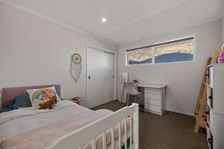 26 Woodstock Road Lower Shotover_15