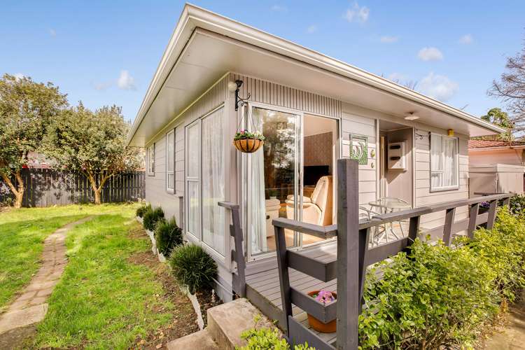 1/5 Balmerino Avenue Red Hill_10