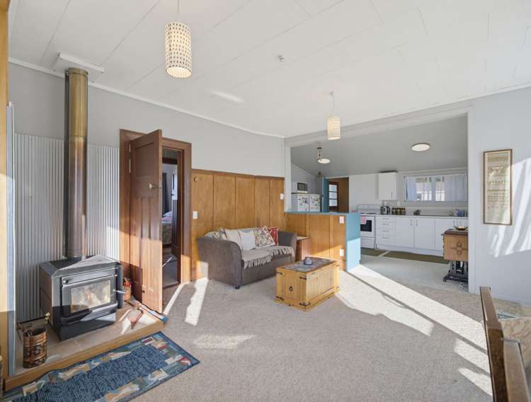 14 Arthur Road Pounawea_12