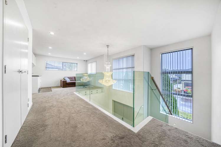 8 Moville Drive Flat Bush_15