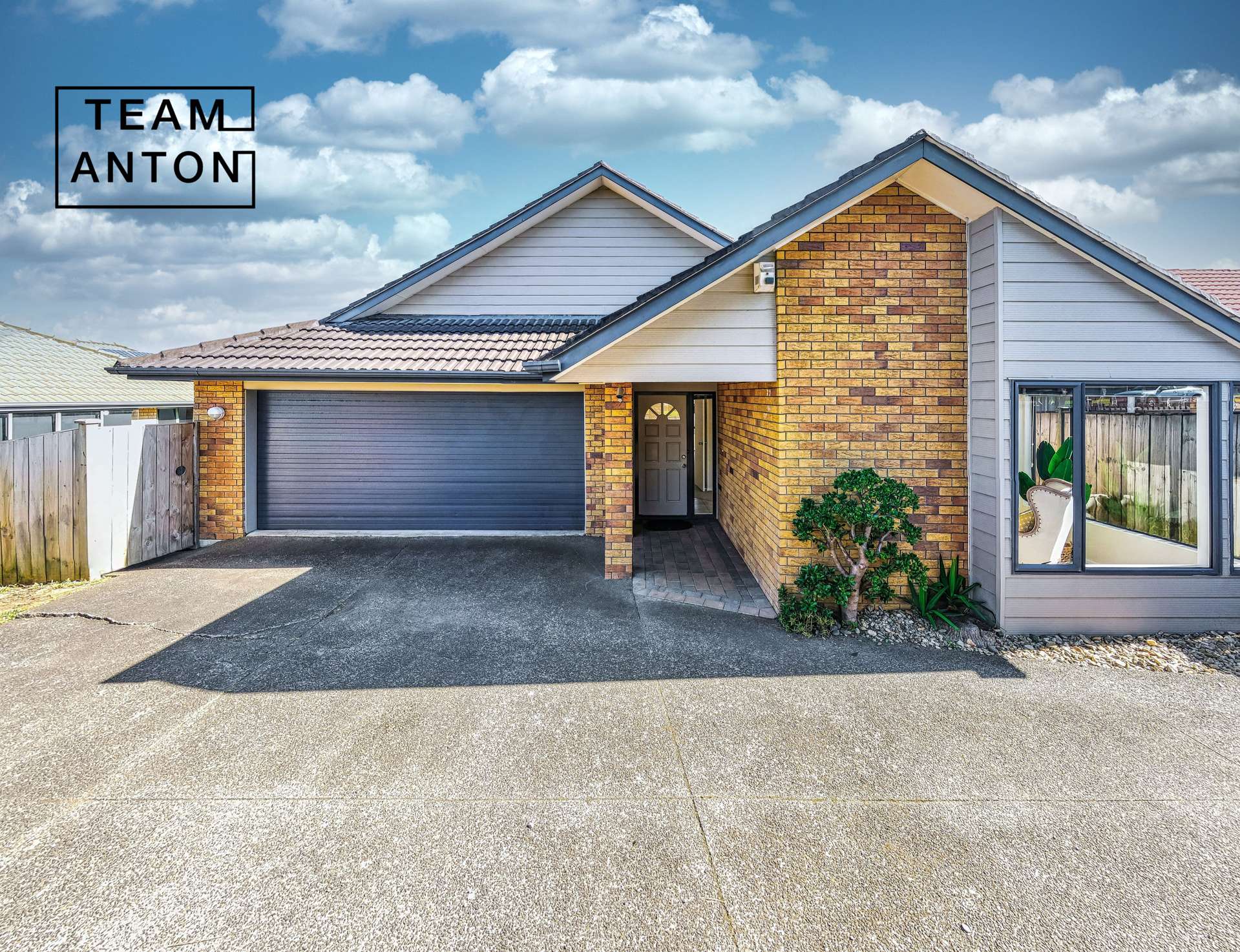 2/55 Whitford Road Botany Downs_0