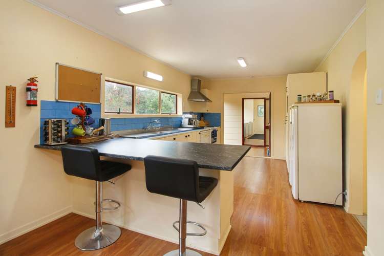 3004 Kaipara Coast Highway Glorit_6