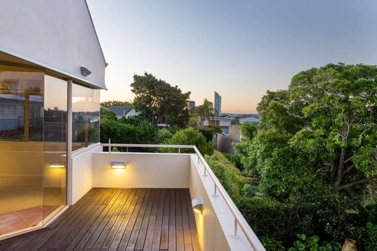 3/284 Lake Road Hauraki_13