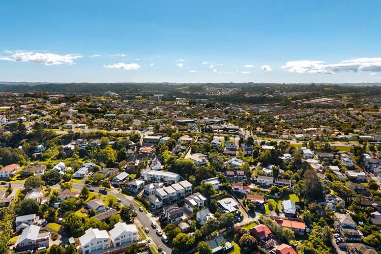 Lot 1/72 Langana Avenue Browns Bay_32