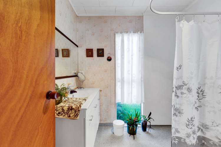 2/19 Kenmore Street Westown_15