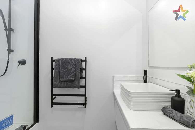 84 Holborn Drive Stokes Valley_15