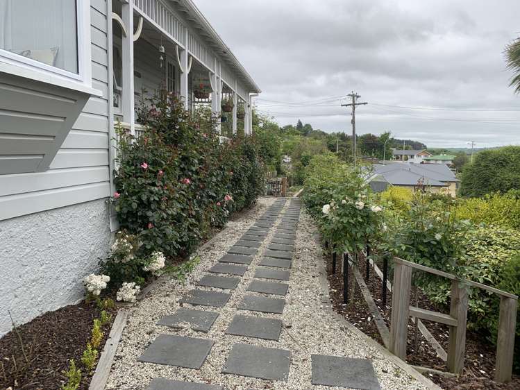 5 Lewin Street Balclutha_14