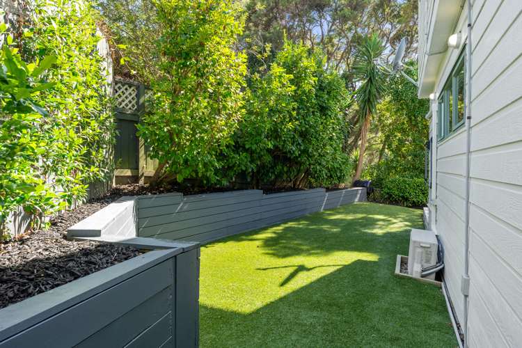 1/98b Manuka Road Bayview_16