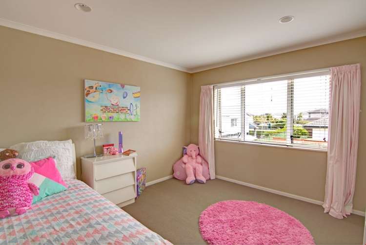 72 Pine Harbour Parade Beachlands_16