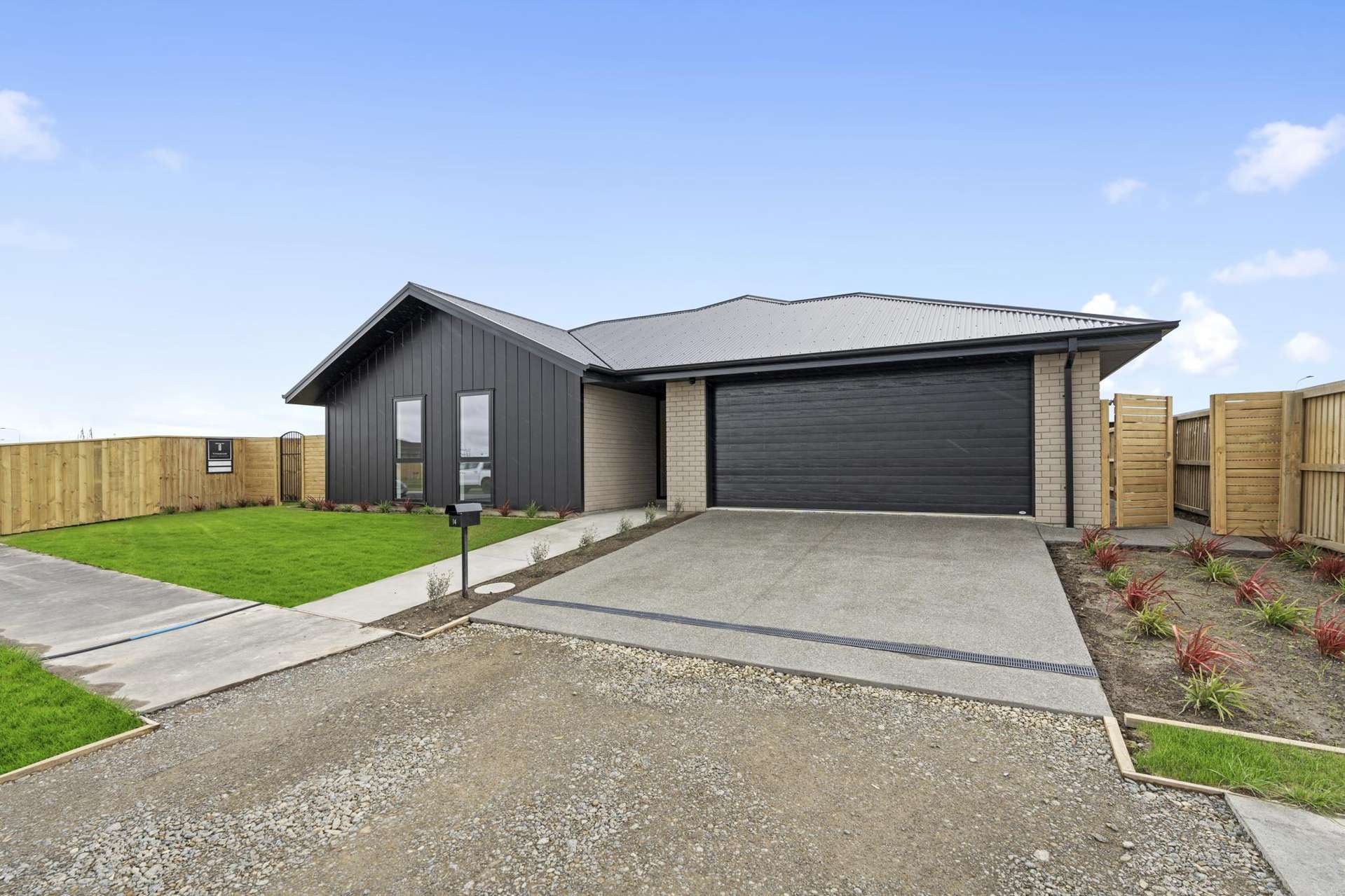 14 Falcons View Drive Rolleston_0