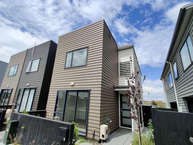 1 Kaman Seasprite Road Hobsonville_1