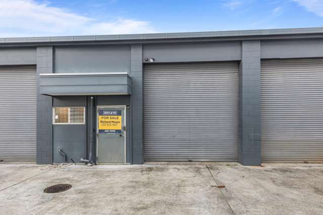 10/18-20 Ashfield Road Wairau Valley_1