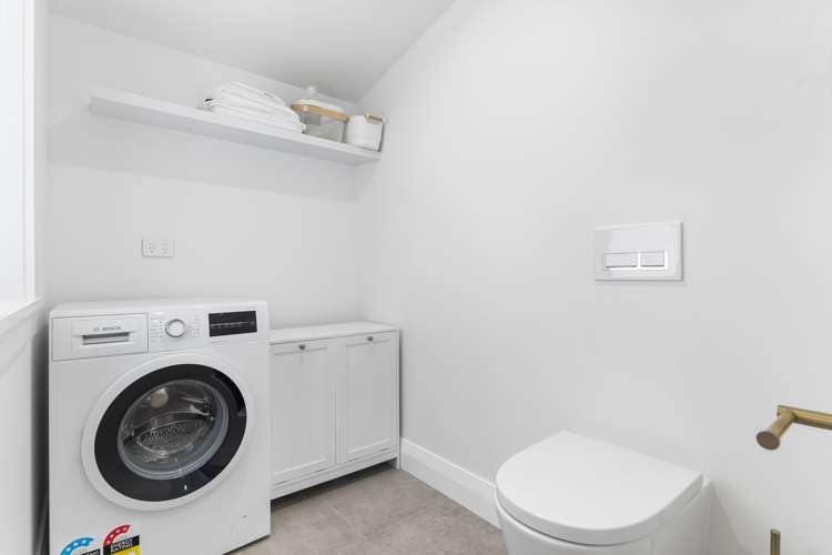 1/8 West Lynn Road Titirangi_16