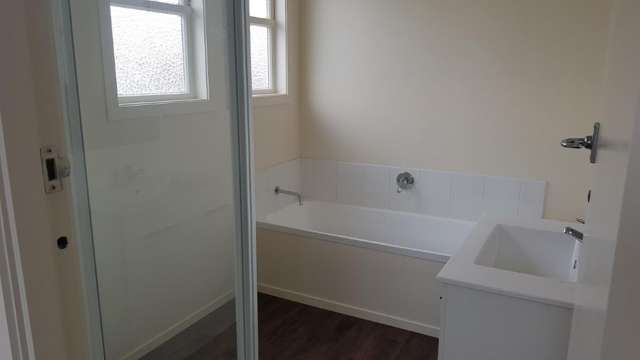 37A Twentieth Avenue 1068_2