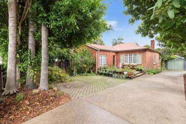 293 Massey Road_3