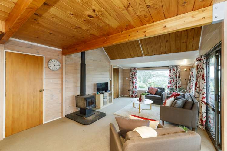 76 Forest Hill Road Aokautere_9