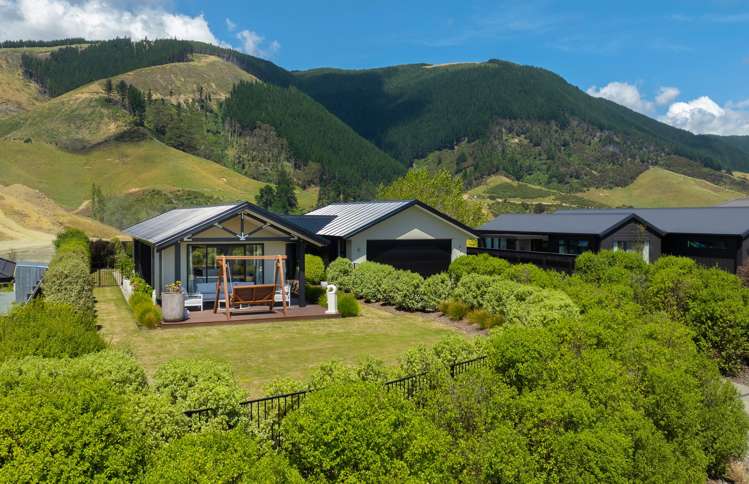 5A Huntaway Close Stoke_17