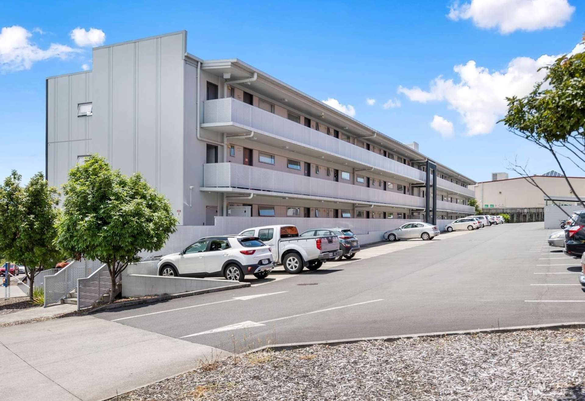 101/17 Link Crescent Stanmore Bay_0