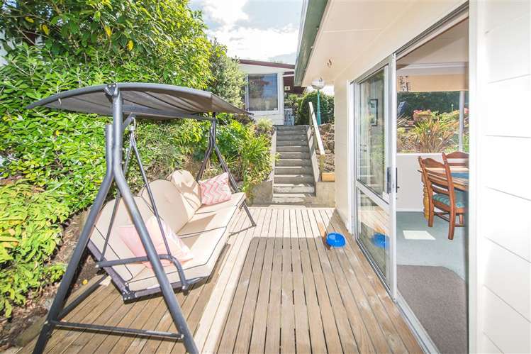 1 Alexa Place Saint Johns Hill_14