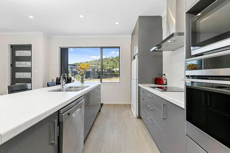 1 Boulder Lane Pyes Pa_7