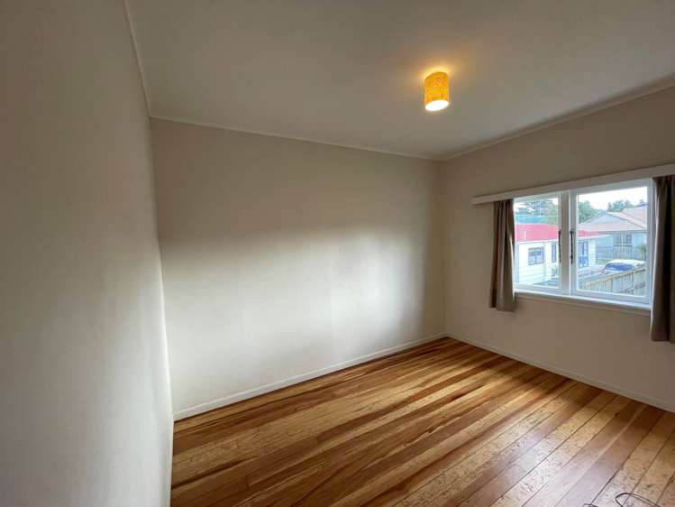 9 Mount Roskill Road Mount Roskill_5