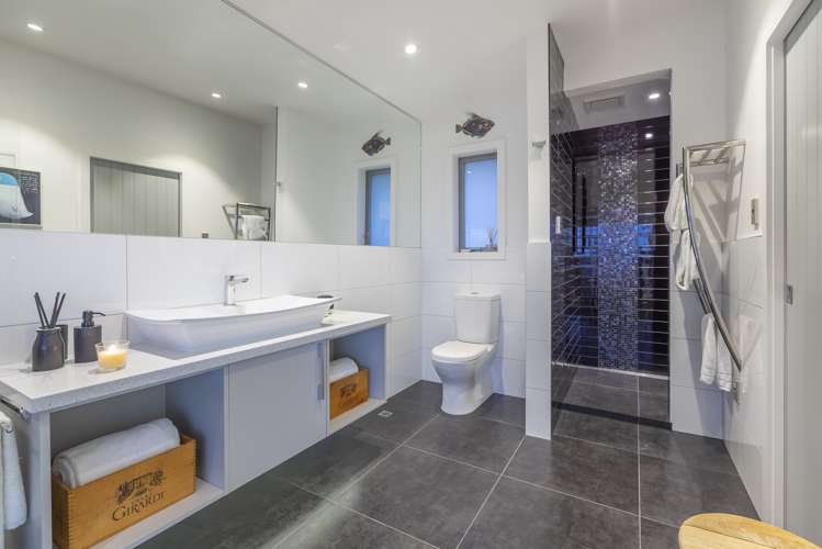 18 Tawa Street Oneroa_12