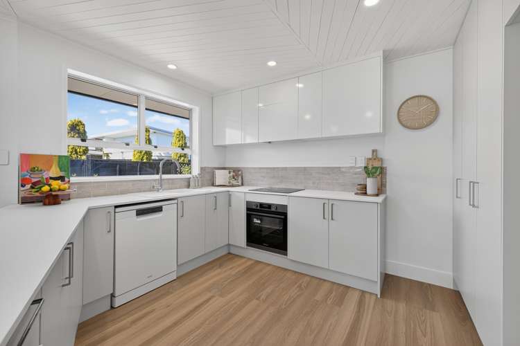 1/17 Cordyline Place Waimairi Beach_10