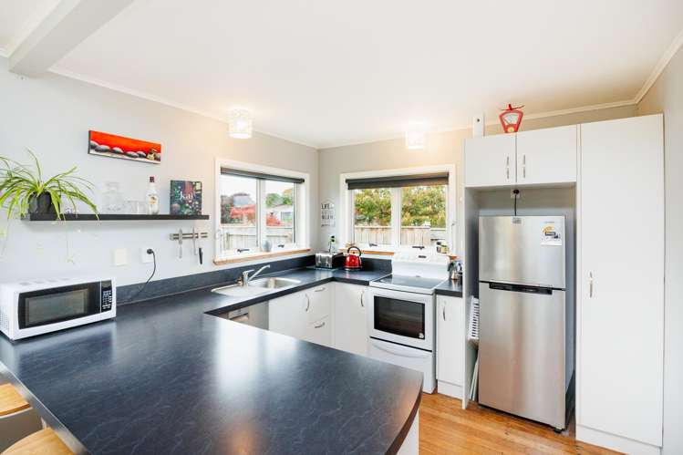 2 Montgomery Street Feilding_1