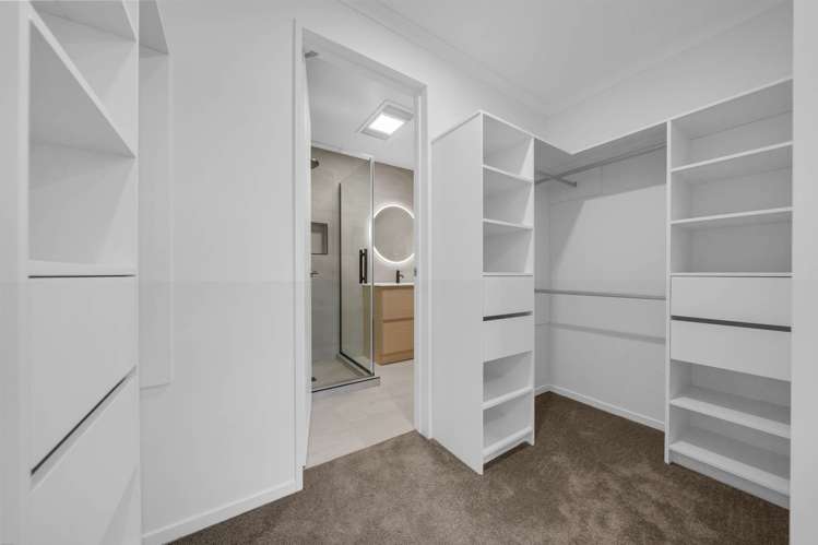 89C St Annes Crescent Wattle Downs_17