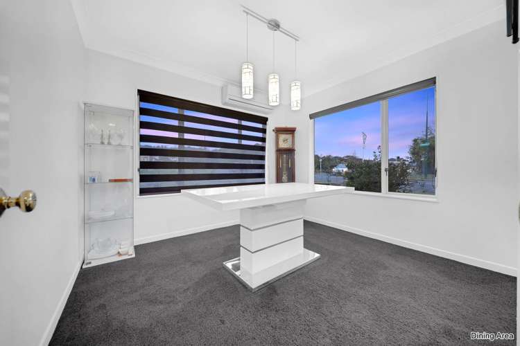 52 Cyril French Drive Flat Bush_8