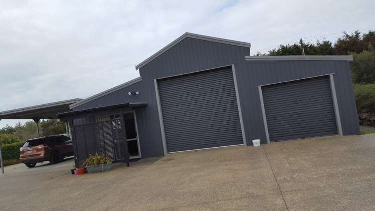 45 Kath Henry Lane Drury_6