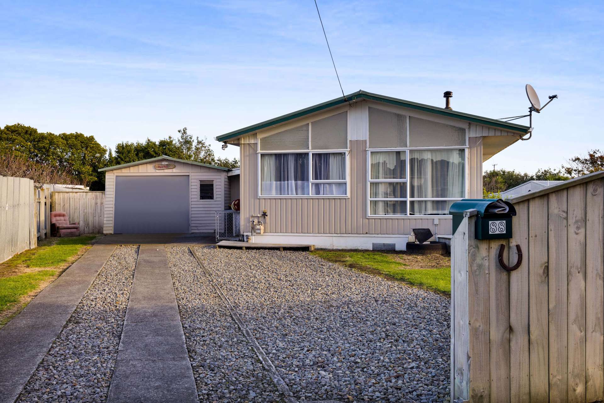 88 South Road Manaia_0