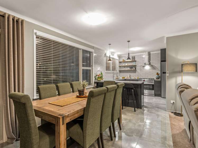 216 Welcome Bay Road Welcome Bay_6