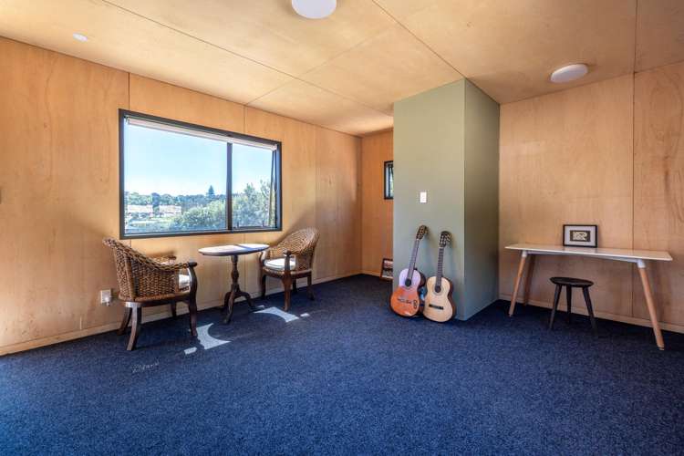 52 Erua Road Ostend_15