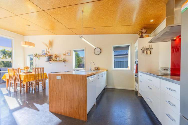 13 Abbot Avenue Waipawa_8