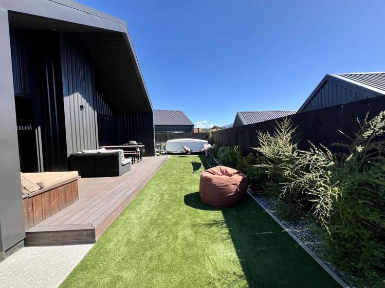 7 Cairnmuir Street Wanaka_22