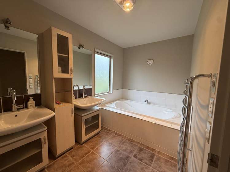 108 Modena Place Ohoka_13