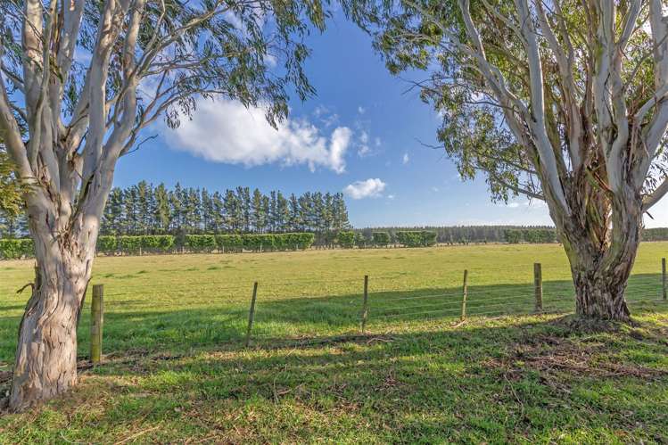 362 Brookside Road Burnham_12