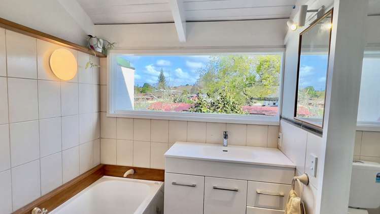 150 Edinburgh Street Pukekohe_10