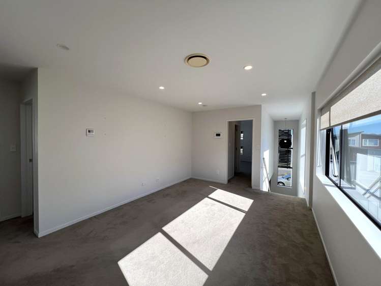 20 Camp X Place Whenuapai_11