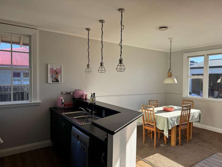 64 Louisa Street Gladstone_3
