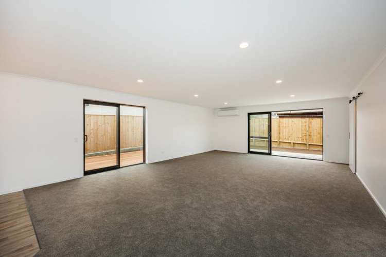 9 Rayner Lane Marton_10