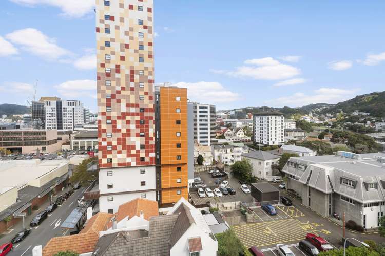 8b/123 Molesworth Street Thorndon_4