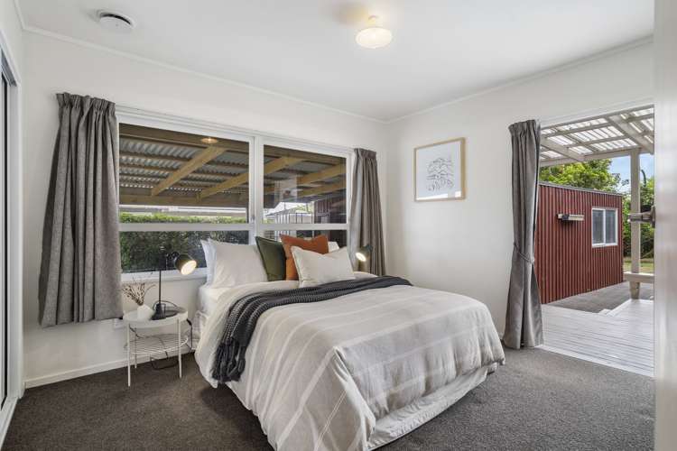 10 Hellyers Street Birkdale_5