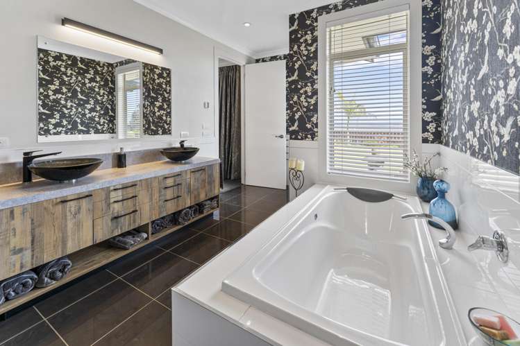 4 Pinnacle Place Wakatu_19