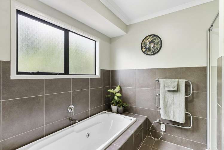 18 Blakewell Place Beachlands_10