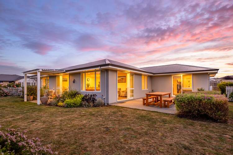 2 Les Wakefield Road Mapua_27