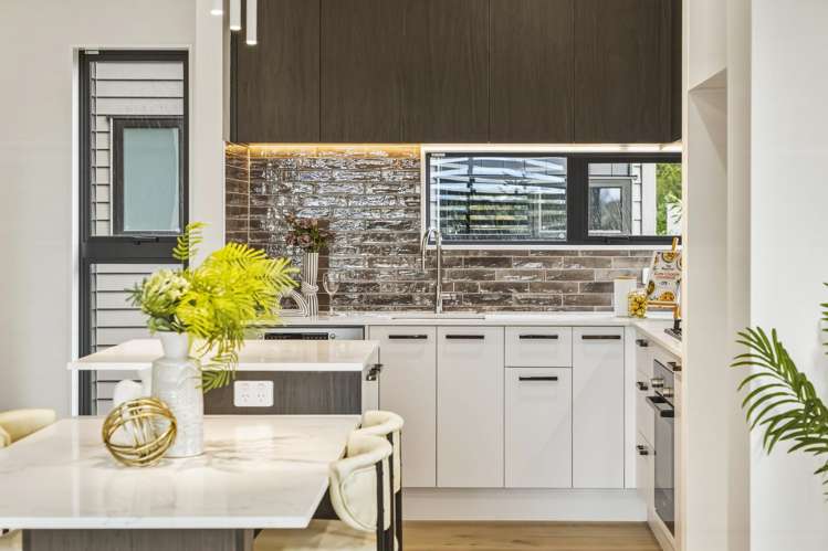 8/16 Woodford Avenue Henderson_8
