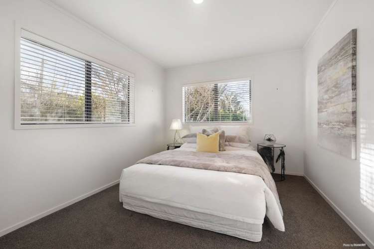 2/11 Nile Road Milford_10